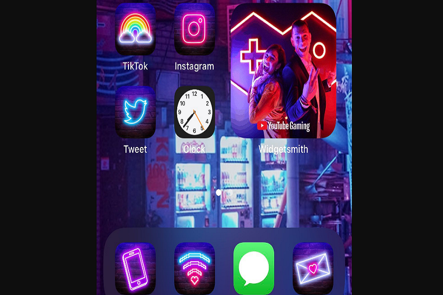 Neon iOS 14 Home Screen Ideas