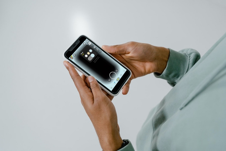 Snapchat Ring Light Flash On iPhone