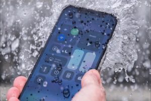 Is the iphone 12 waterproof