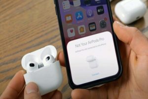 Airpods not connecting to iPhones