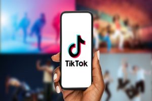 TikTok adulting version for iOS