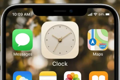 Clock Icon Aesthetic Logo For iPhone on iOS 14